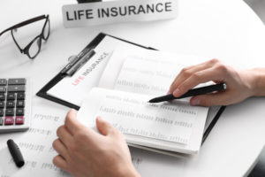 Analyzing how to get life insurance